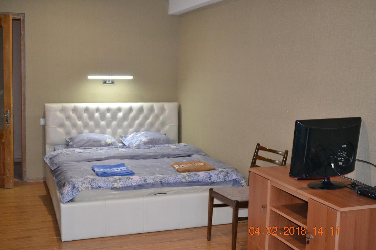 Apartment On Ikalto 8 Tiflis Exterior foto